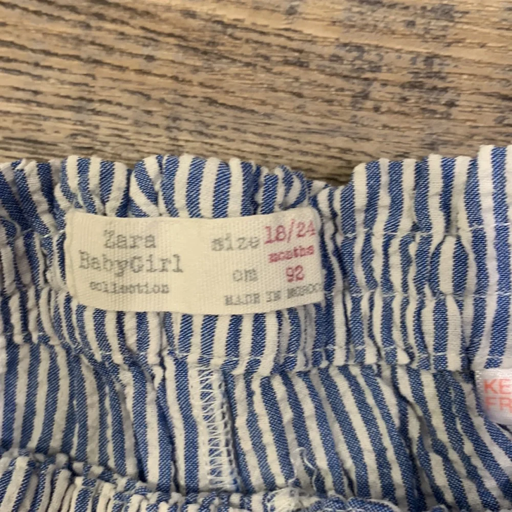 Zara Toddler/Baby Girl Blue & White Striped Seersucker Shorts - 18-24 Months